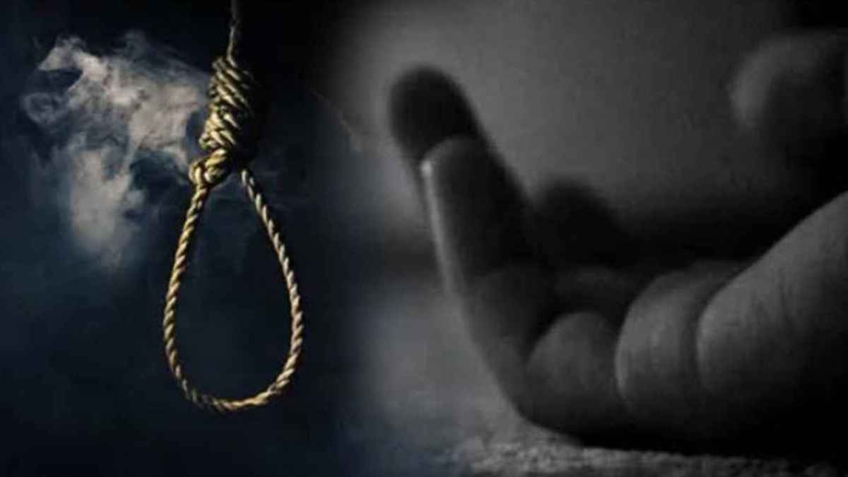 নোবিপ্রবি শিক্ষার্থীর ঝুলন্ত মরদেহ উদ্ধার